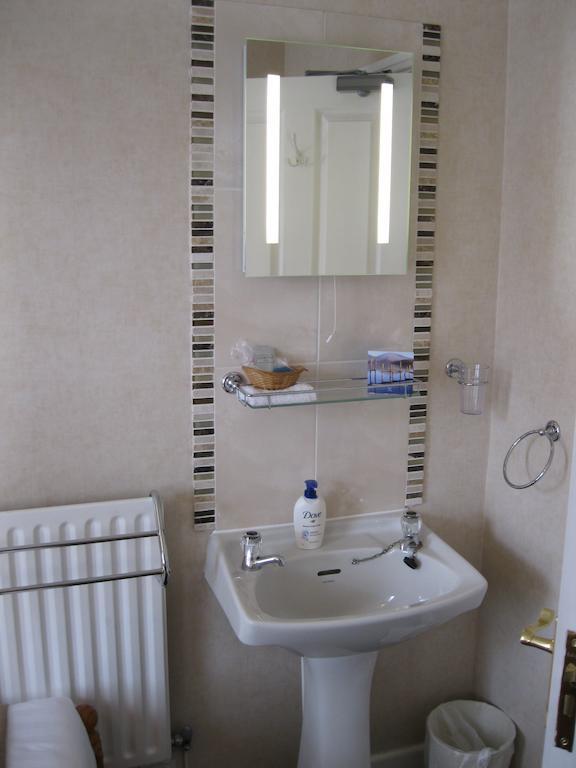 Harvington House Bed & Breakfast Keswick  Bilik gambar